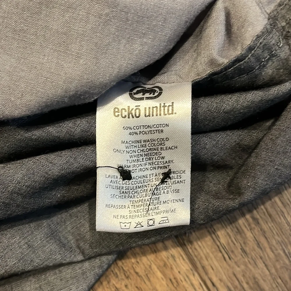 ECKO UNLT | gray button down shirt, size medium